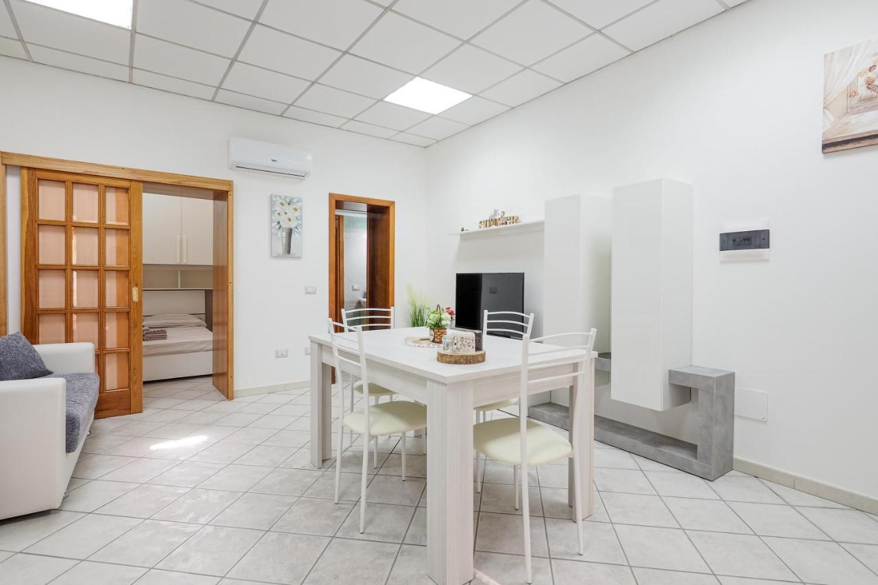 オルビアSaint Simplicio Houseアパートメント エクステリア 写真